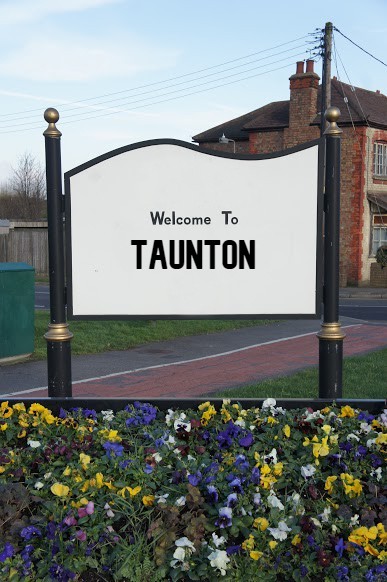 Town sign of Taunton